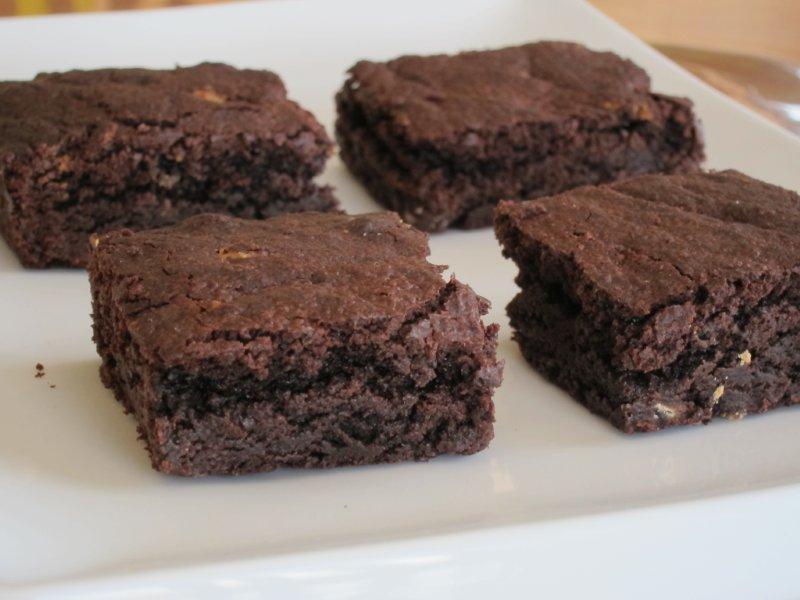Recipe: Chocolate brownies | threelilprincesses.com
